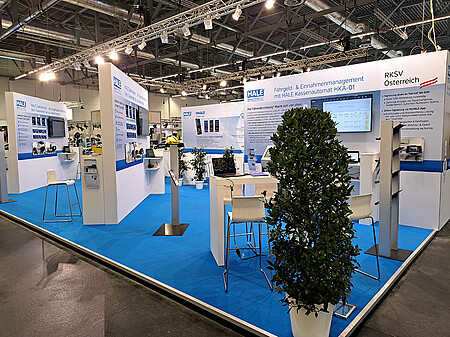 So ruhig war es am HALE Messestand nur an den Aufbautagen. Danach gab es viel zu sehen!