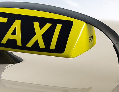 HALE Taxi-Dachzeichen erfüllen die Prüfanforderungen des TÜV SÜD.